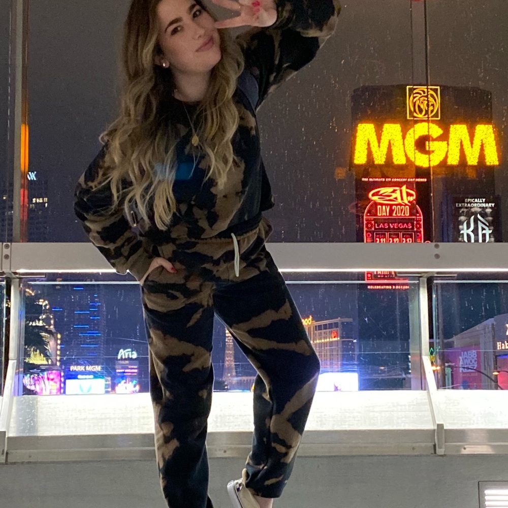 Black tie dye sweat set